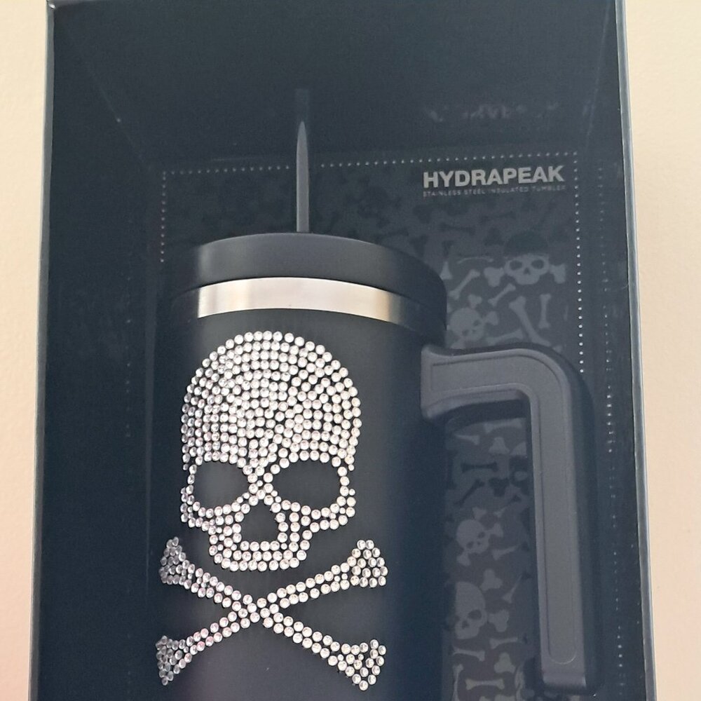Hydrapeak Limited Edition Halloween Bling Bedazzled Skull Tumbler. BNWT/BOX.